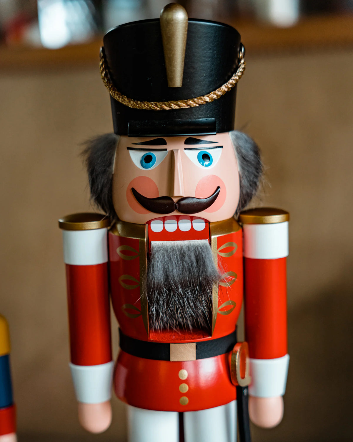 Nussknacker, 37 cm "ROTER HUSAR"